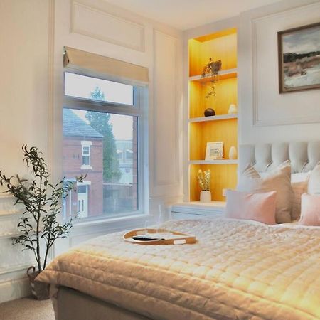 Cosy Renovated House In Warrington Βίλα Εξωτερικό φωτογραφία